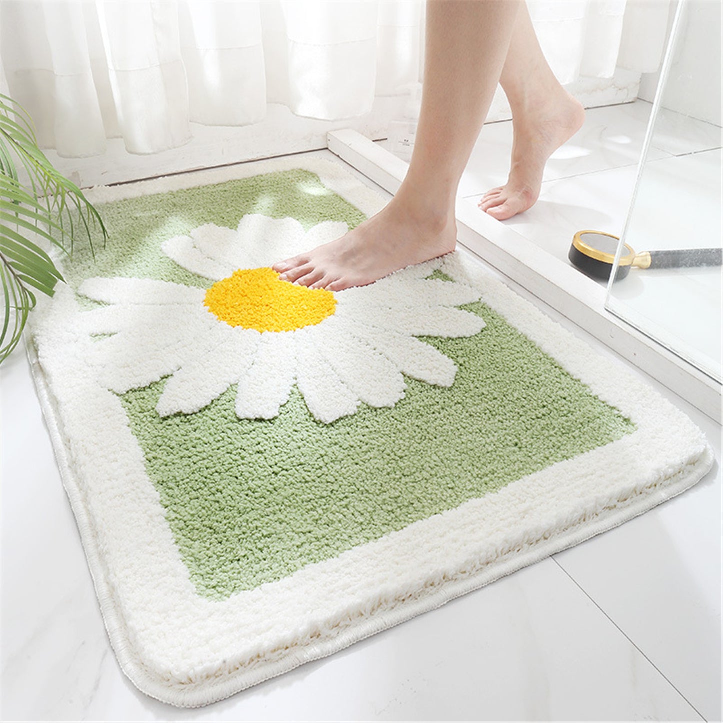 Daisy flower bath mat colorful cute bathroom decor